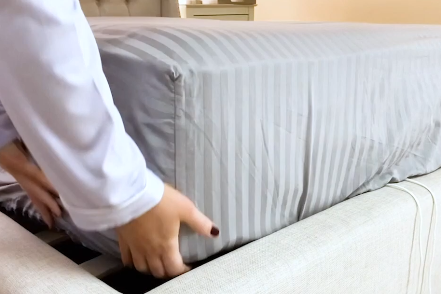 How To Make Sheets Stay On Bed?