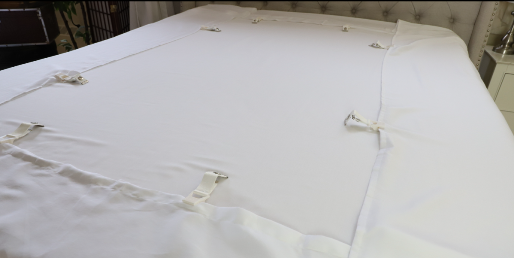 How to Keep Bed Sheets on Bed